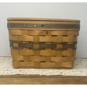 Vintage Basket W/ Lid Wall Mount Carnation Baskets 1995 Longaberger Style Rustic